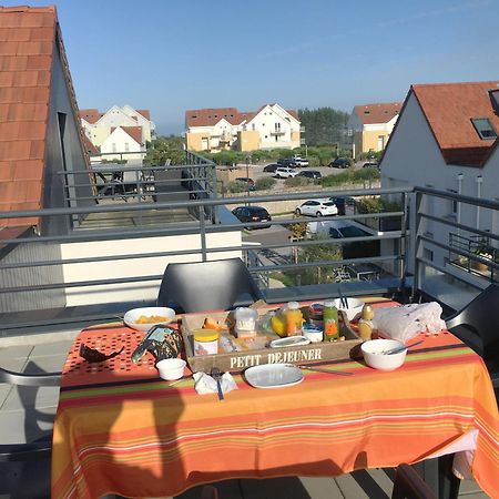Appartement Le Golf Wimereux Exteriör bild